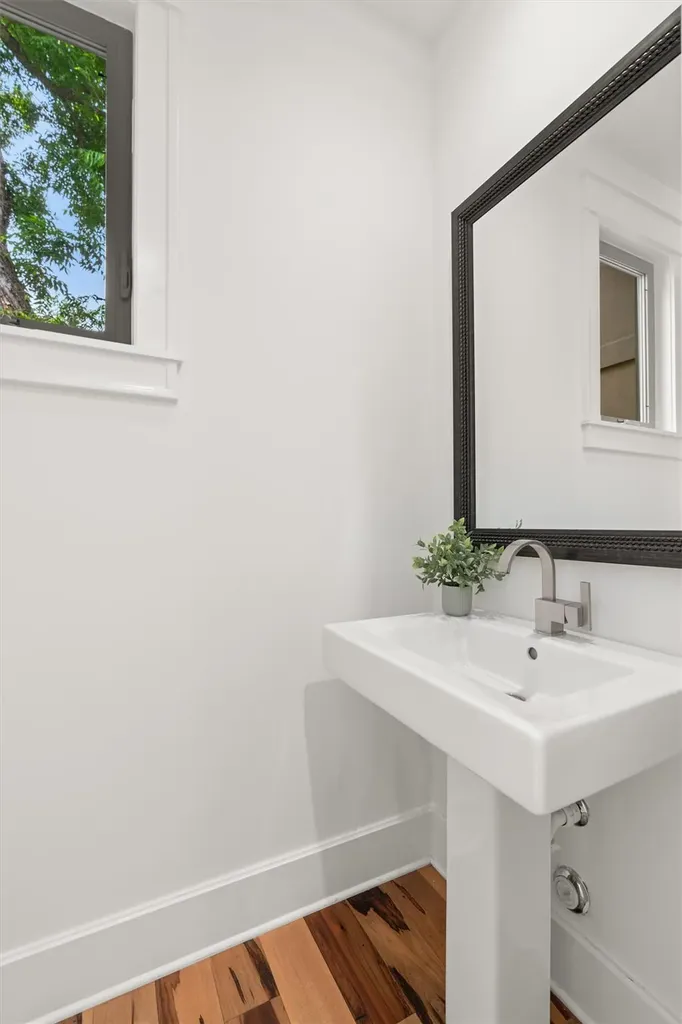 1227 Newning Avenue Austin TX 78704