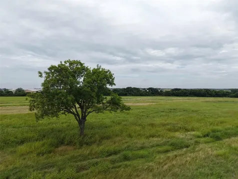 532 E Hillyard Road Troy TX 76579
