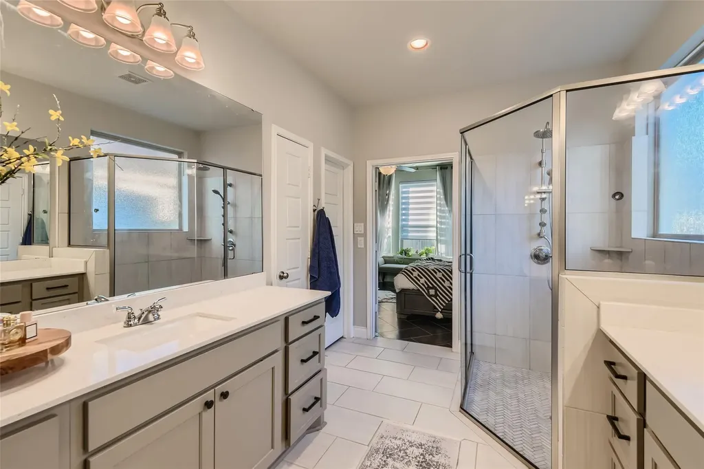 242 Freeman Loop Freeman Loop Liberty Hill TX 78642