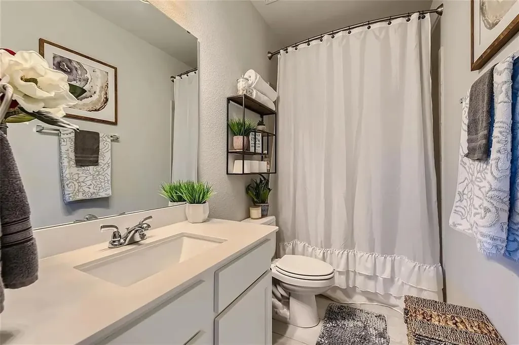 242 Freeman Loop Freeman Loop Liberty Hill TX 78642