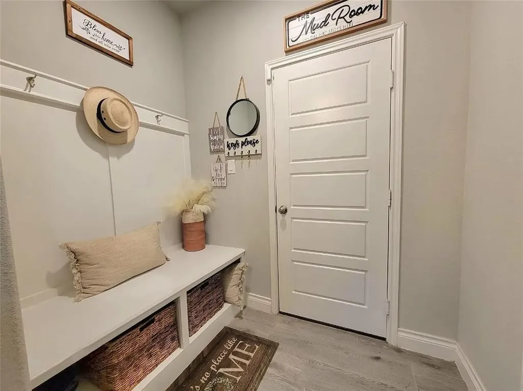 242 Freeman Loop Freeman Loop Liberty Hill TX 78642