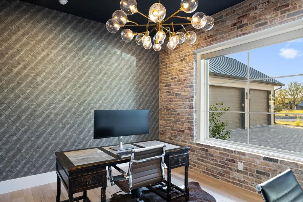 19409 Sean Avery Path Spicewood TX 78669