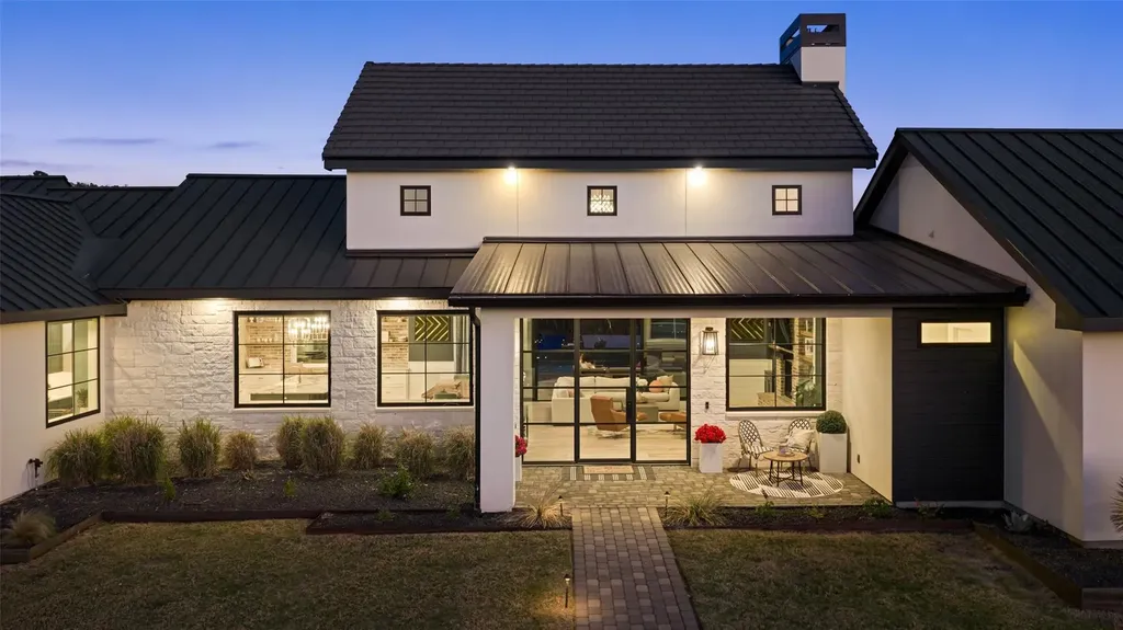 19409 Sean Avery Path Spicewood TX 78669