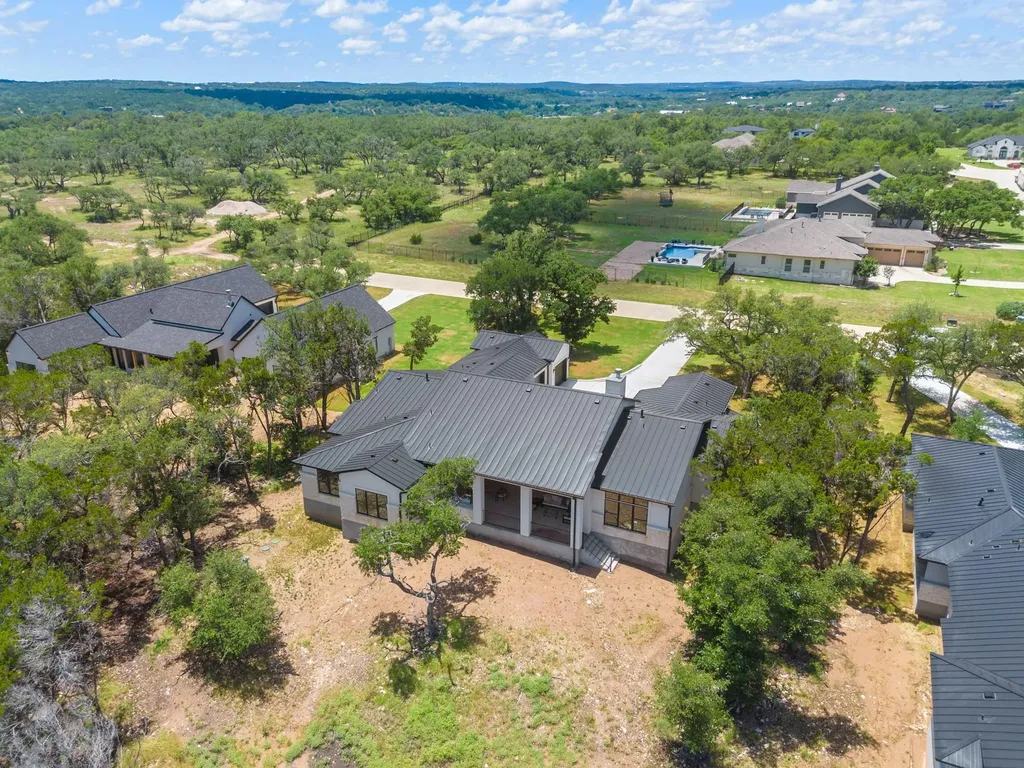 129 Bryce Lane Dripping Springs TX 78620