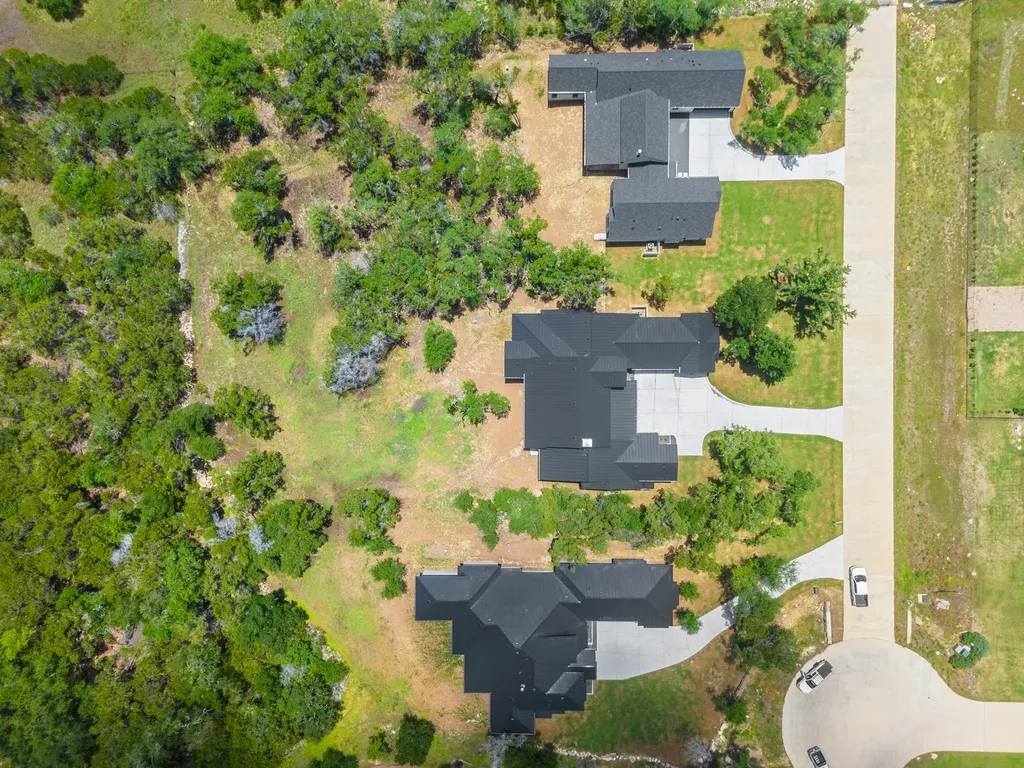 129 Bryce Lane Dripping Springs TX 78620