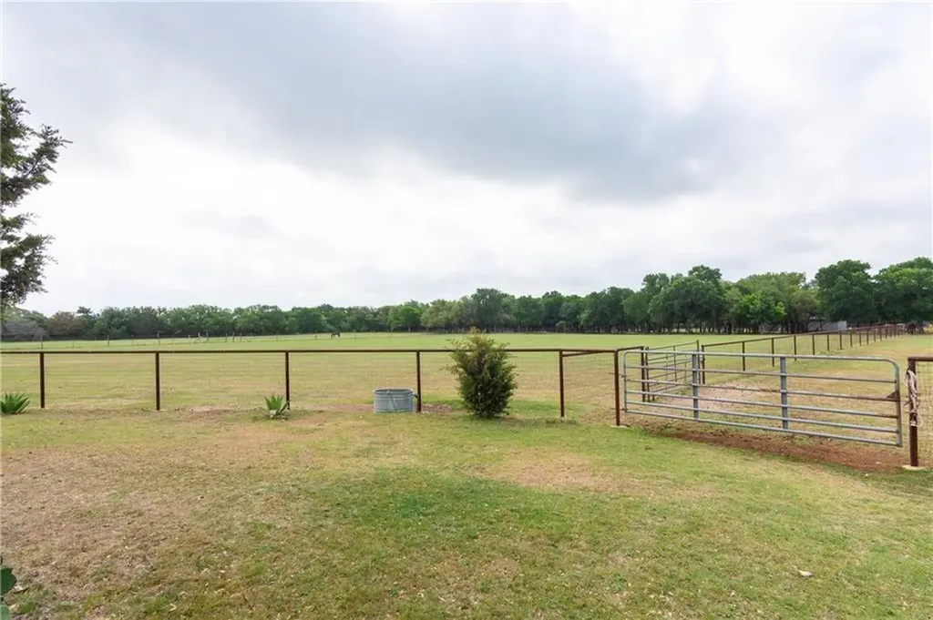 15000 Fitzhugh Road Austin TX 78736