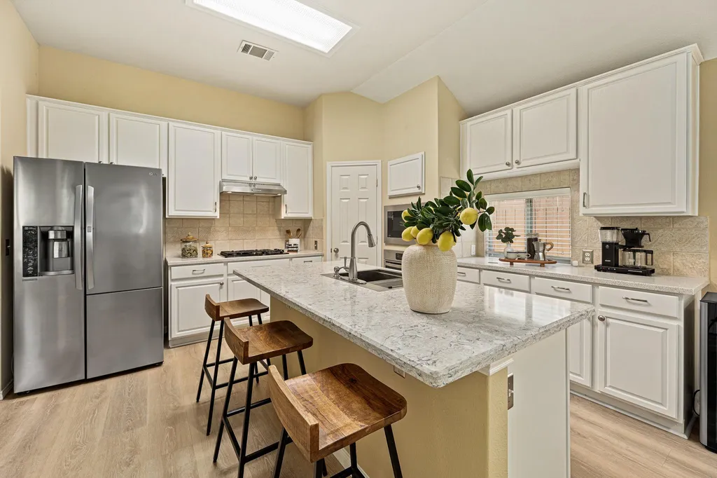 1870 Paradise Ridge Drive Round Rock TX 78665