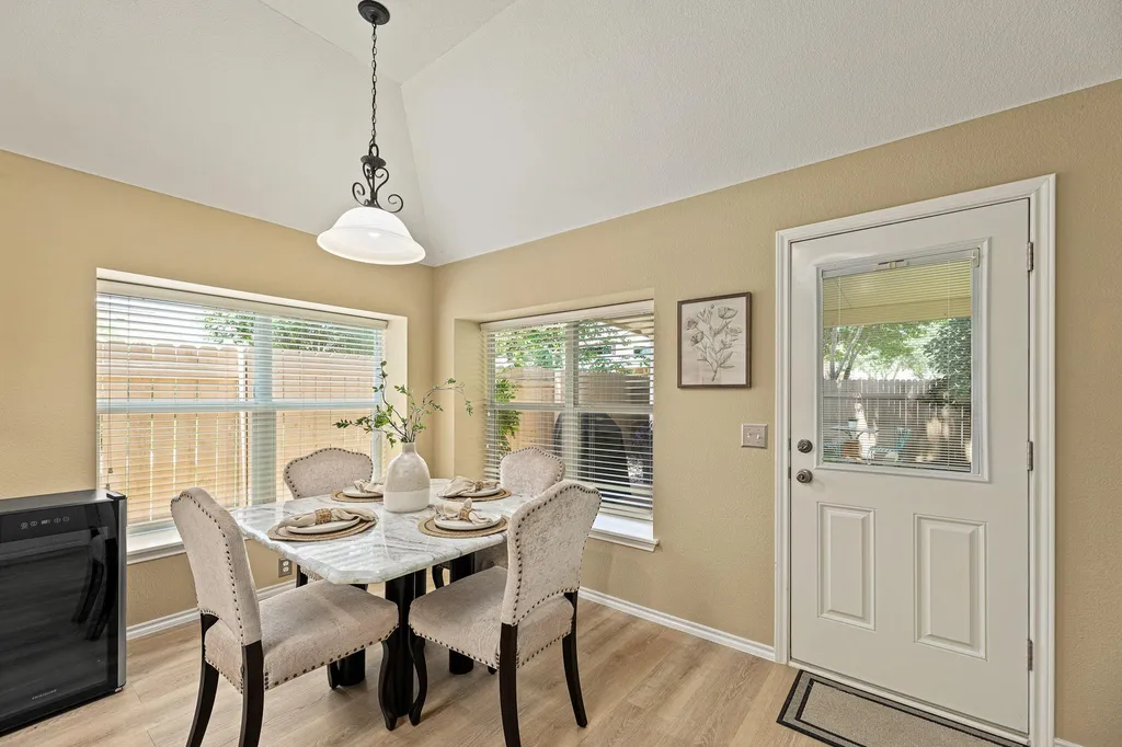 1870 Paradise Ridge Drive Round Rock TX 78665