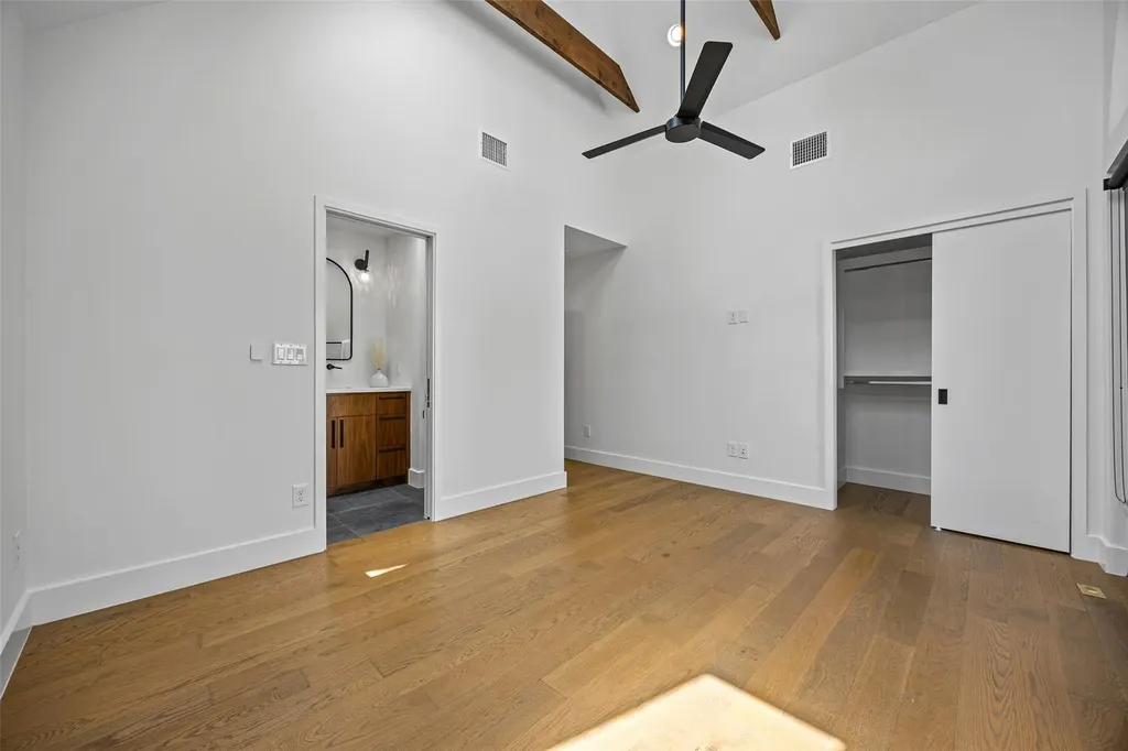 809 Mariposa Drive Austin TX 78704