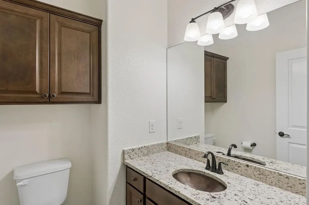 824 Sun Ray Horseshoe Bay TX 78657