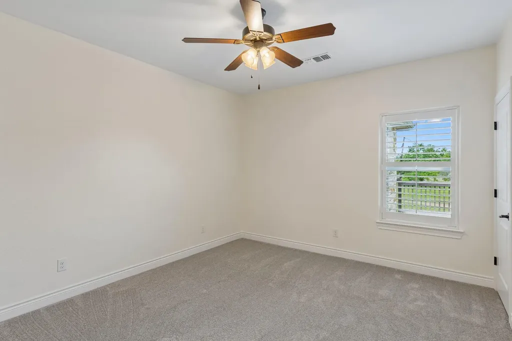 824 Sun Ray Horseshoe Bay TX 78657