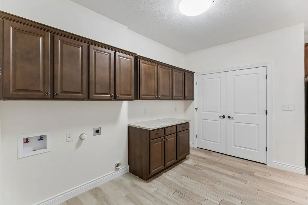 824 Sun Ray Horseshoe Bay TX 78657