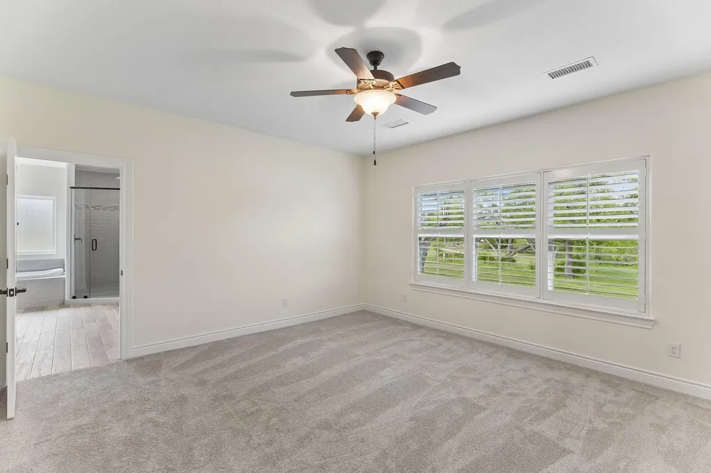 824 Sun Ray Horseshoe Bay TX 78657