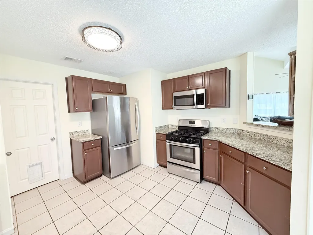 14206 Rosseau Street Austin TX 78725