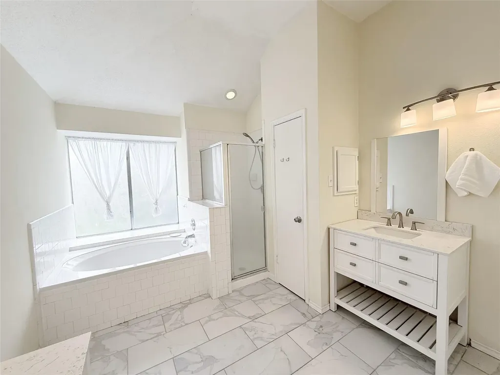 14206 Rosseau Street Austin TX 78725
