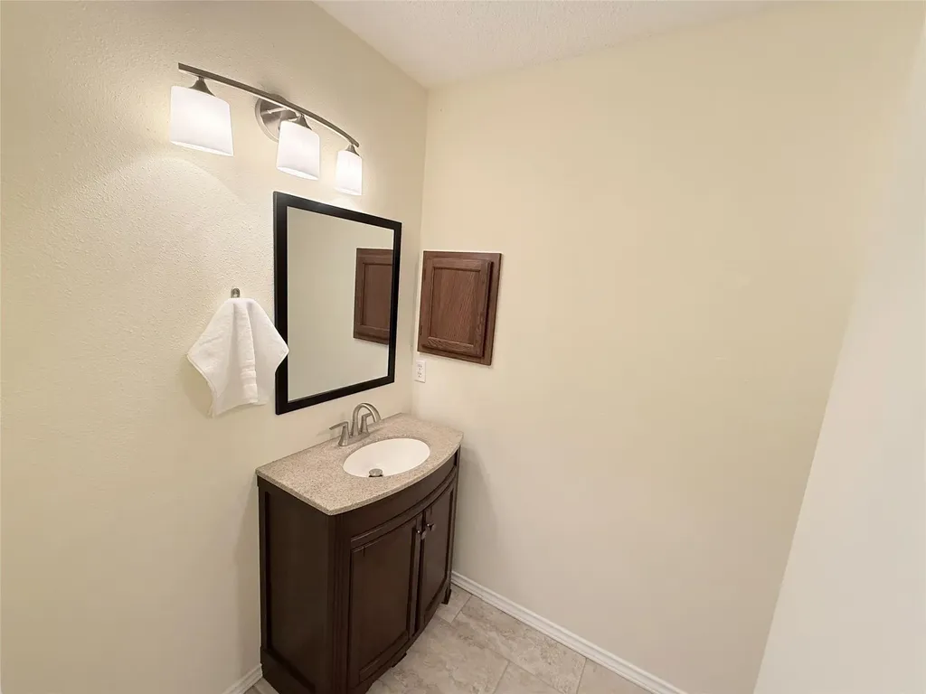 14206 Rosseau Street Austin TX 78725