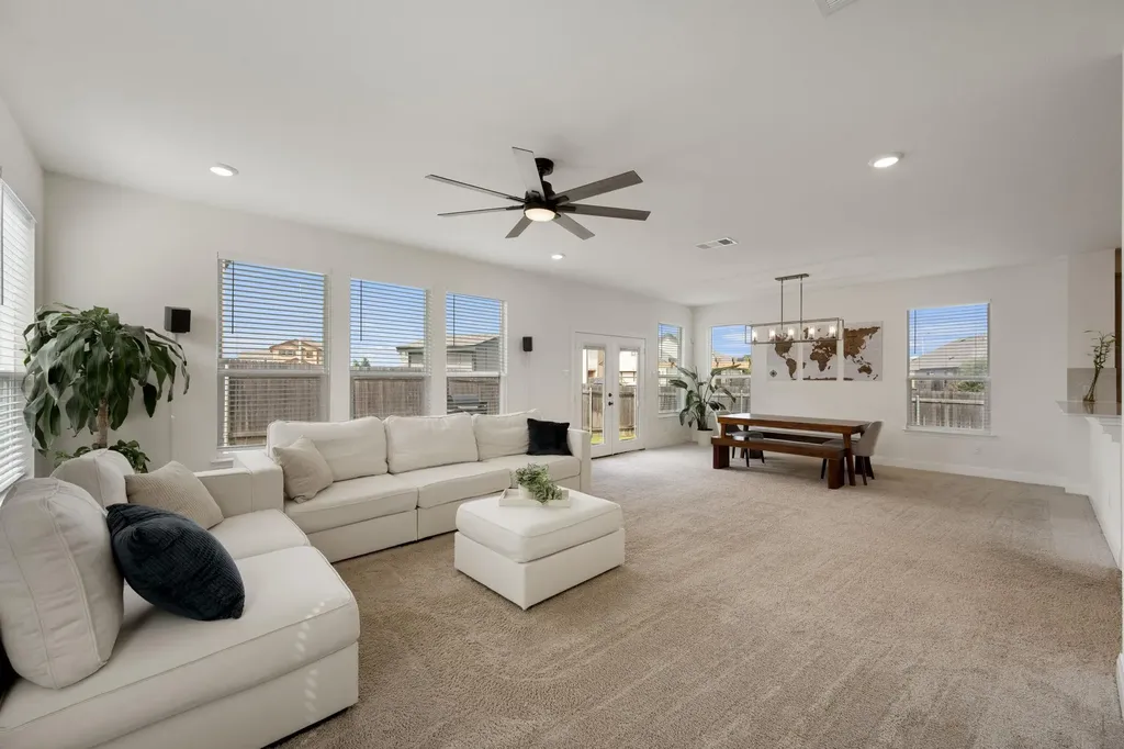 13612 Martha Washington Place Manor TX 78653