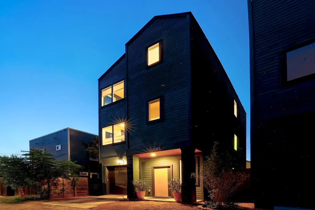1007 E 15th Street Austin TX 78702