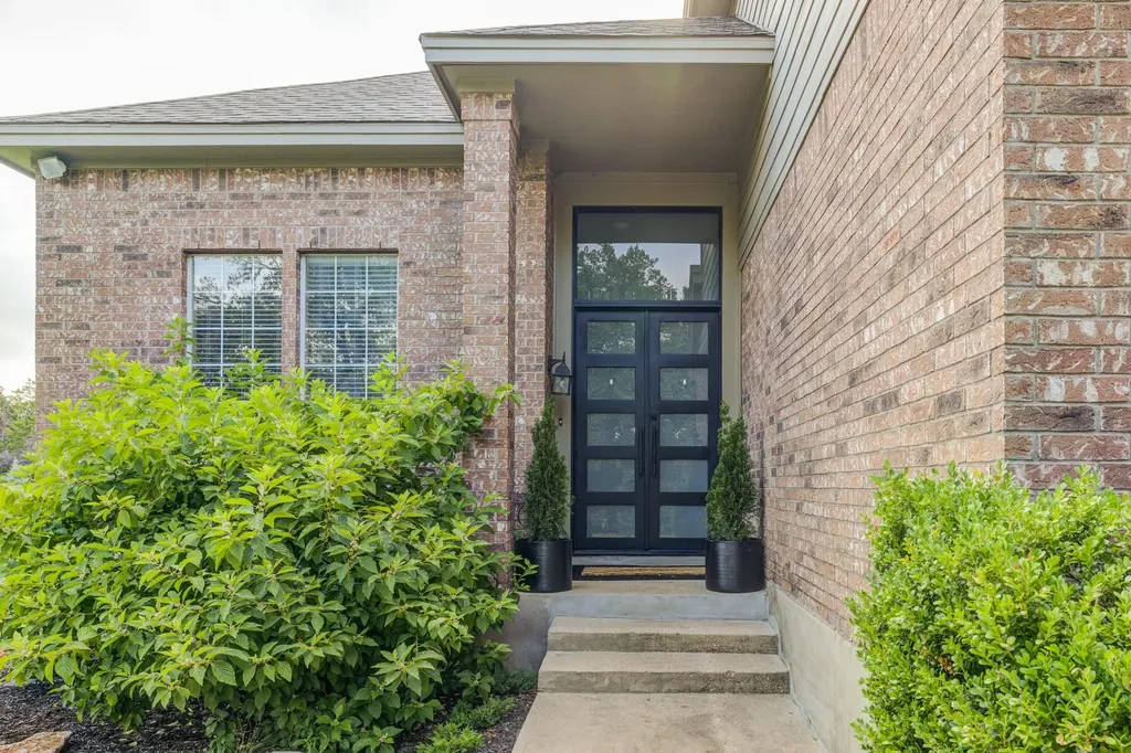16909 Westview Trail Austin TX 78737