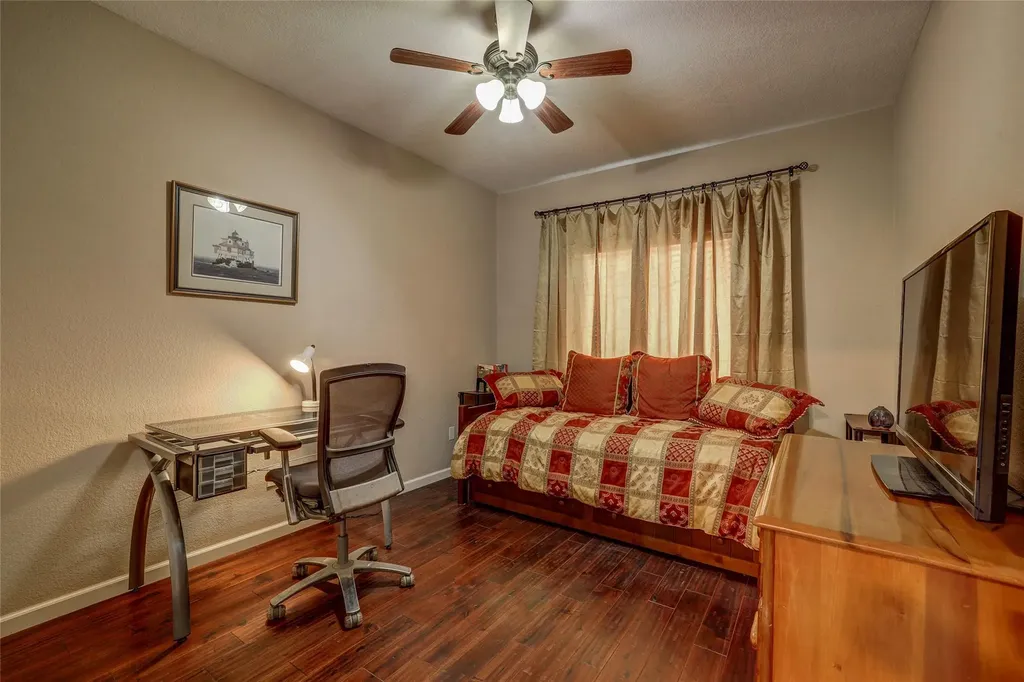 16909 Westview Trail Austin TX 78737