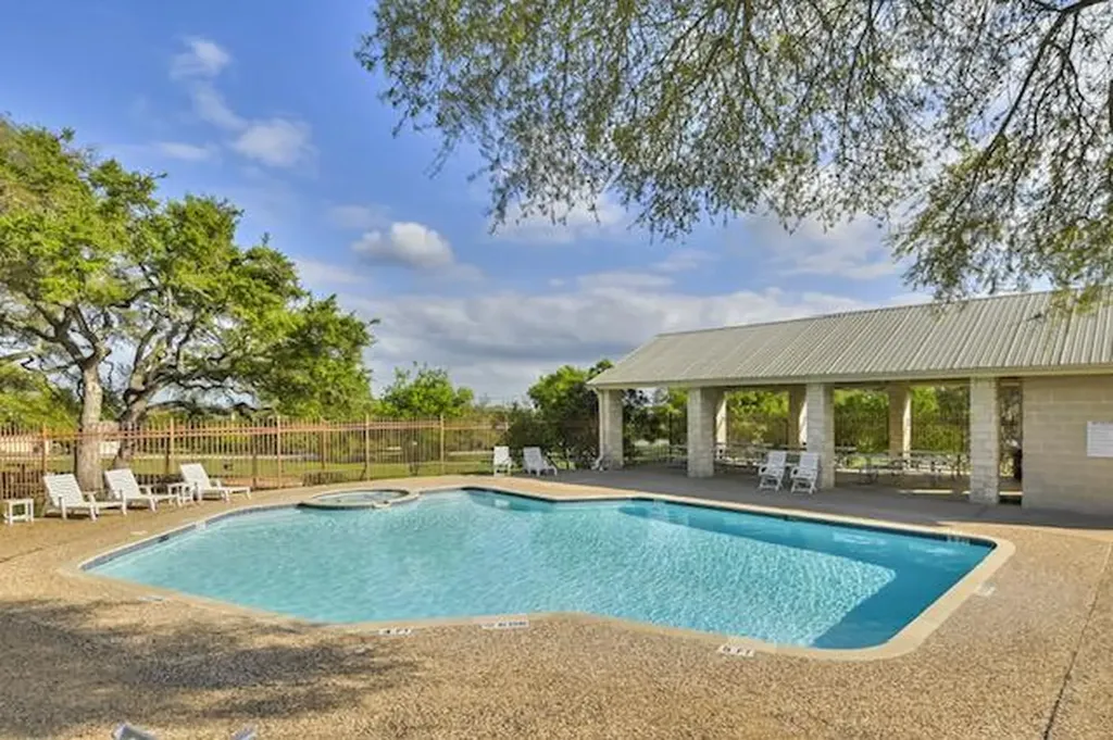 16909 Westview Trail Austin TX 78737