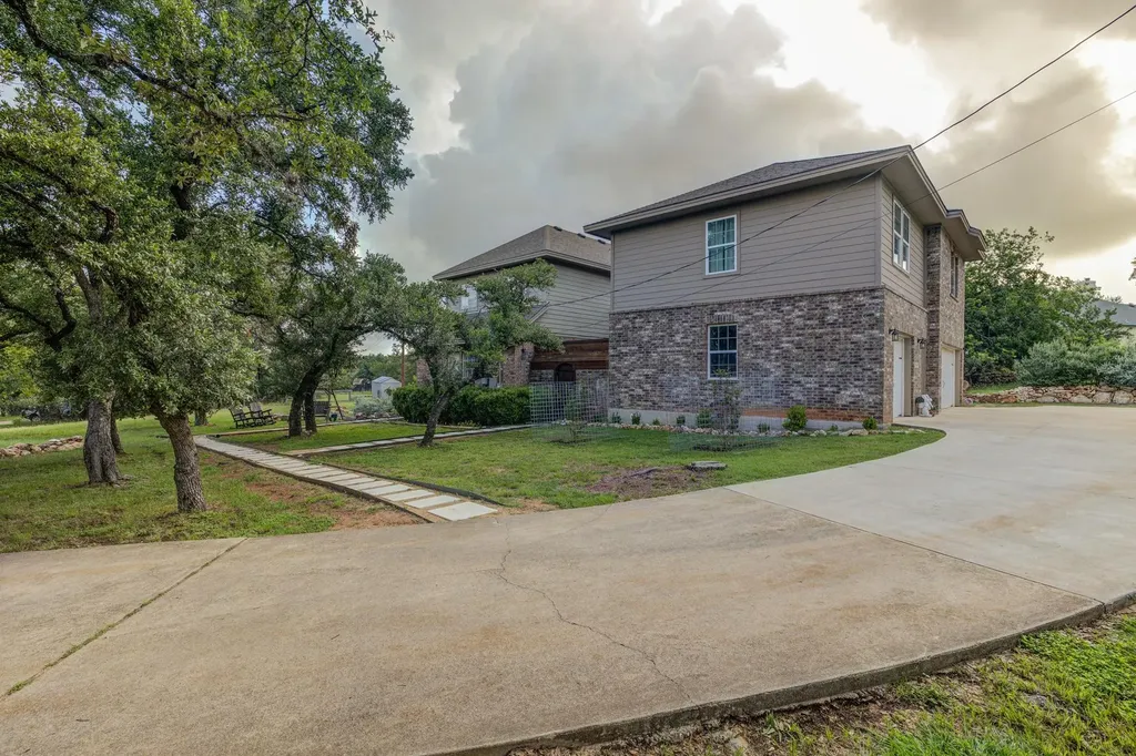 16909 Westview Trail Austin TX 78737
