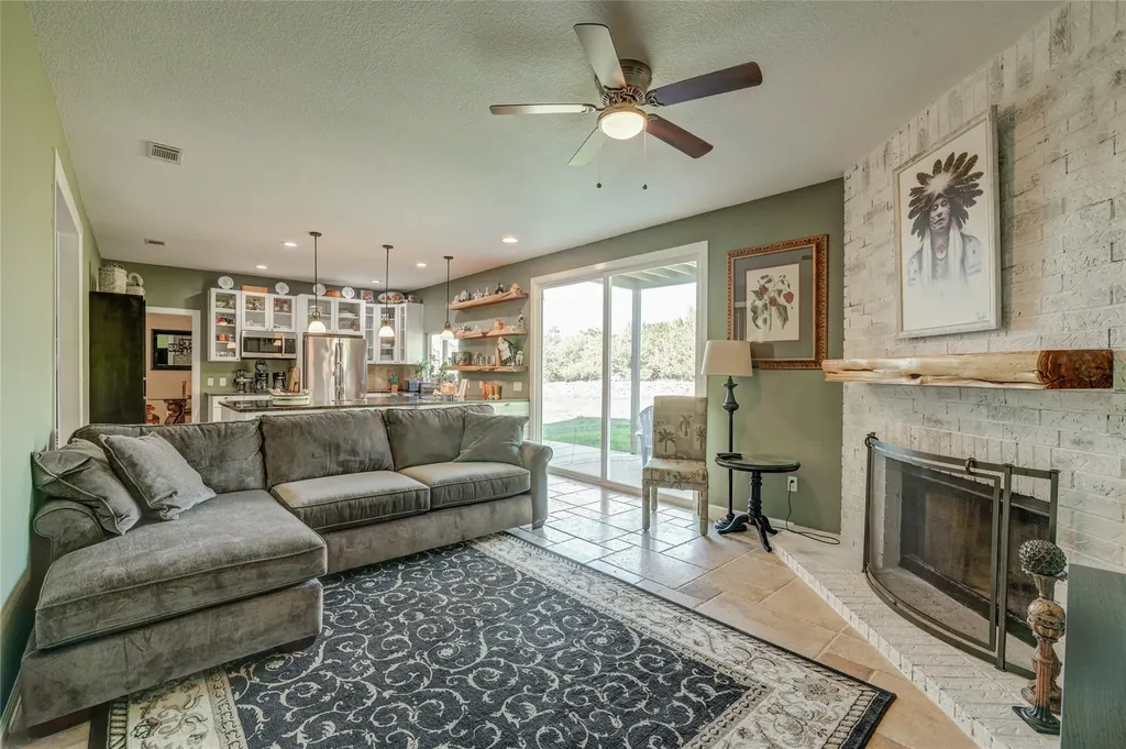 16909 Westview Trail Austin TX 78737