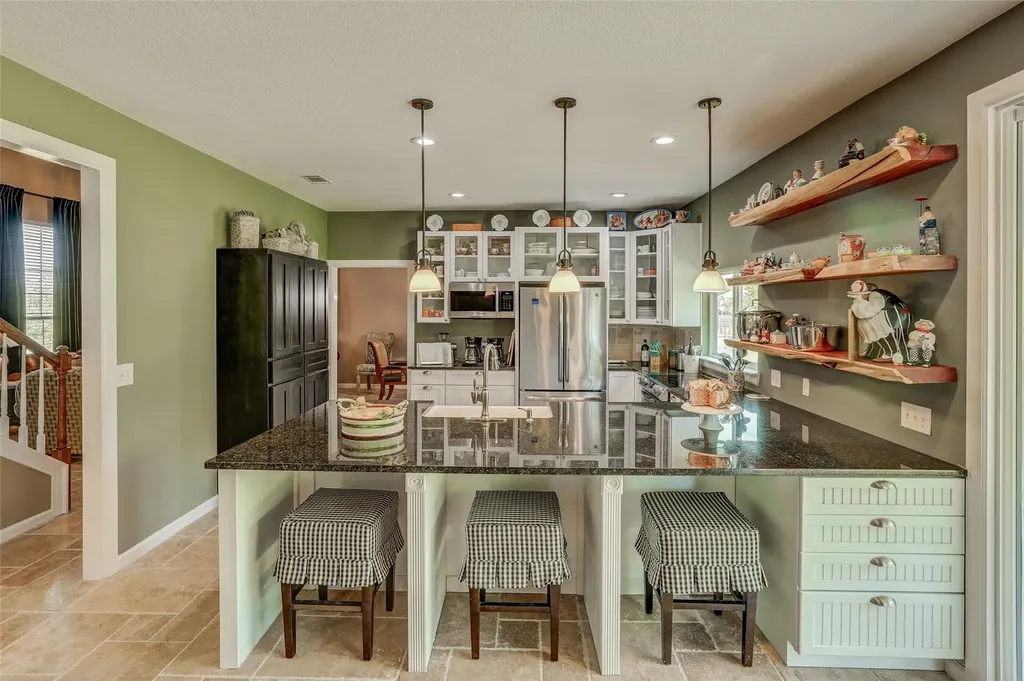 16909 Westview Trail Austin TX 78737