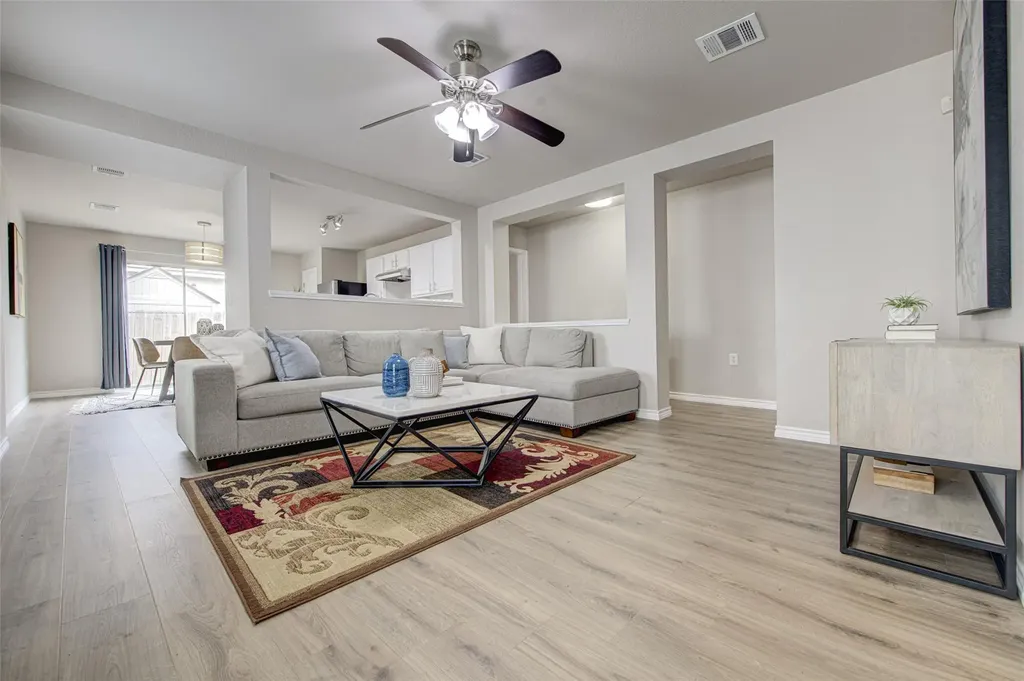 6709 Doyal Drive Austin TX 78747