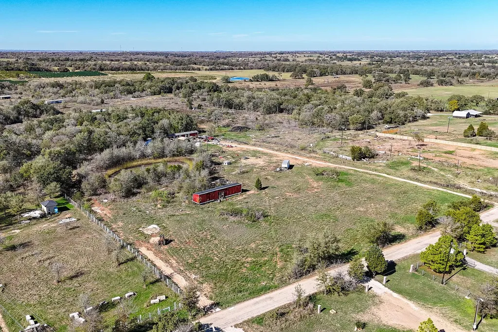 166 Norwood Lane Elgin TX 78621