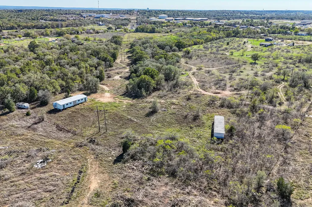 166 Norwood Lane Elgin TX 78621