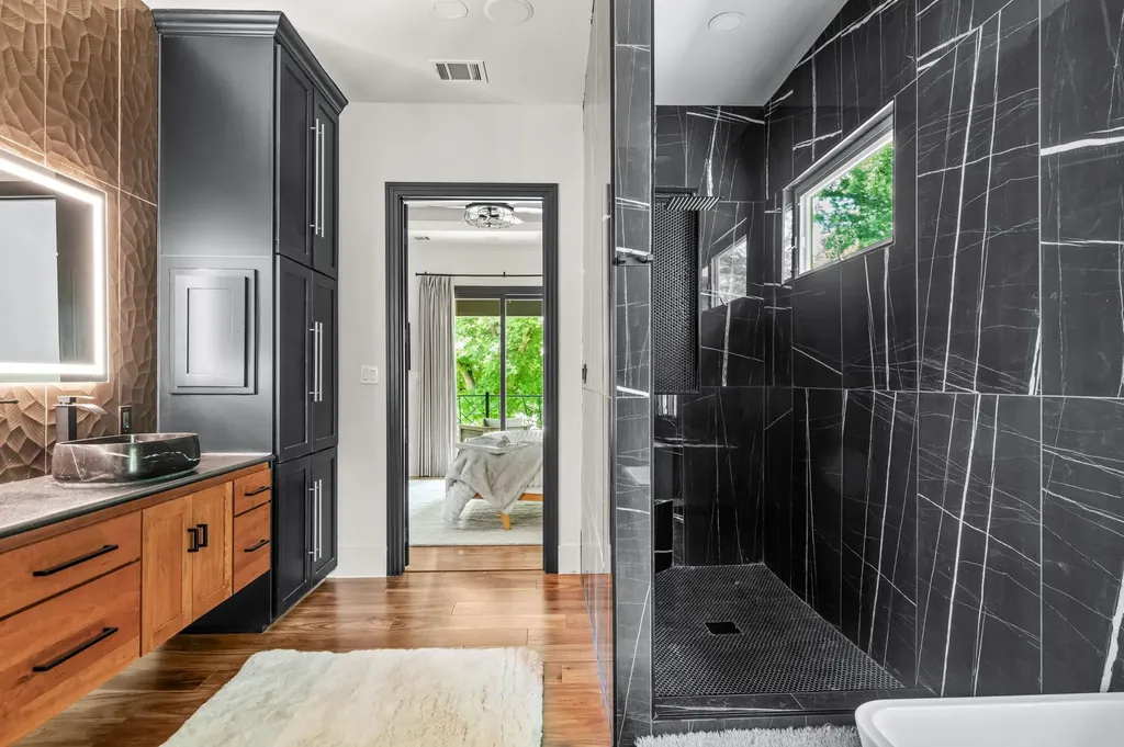 12417 River Bend Austin TX 78732