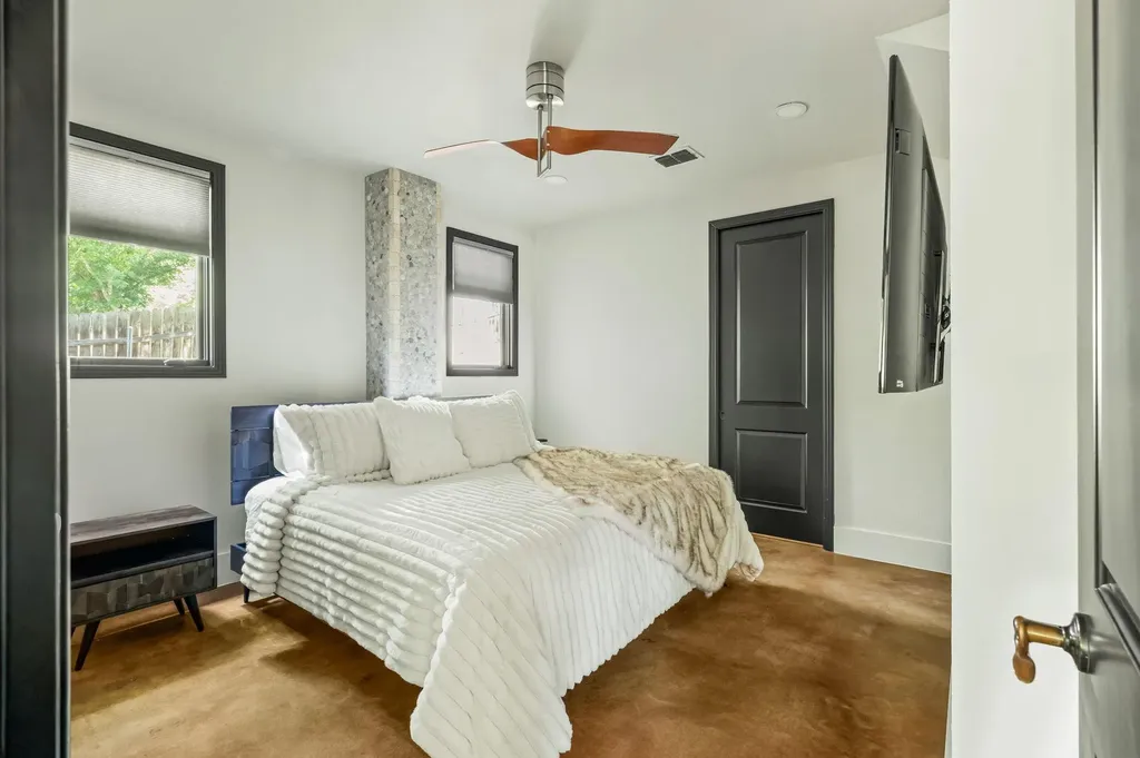 12417 River Bend Austin TX 78732