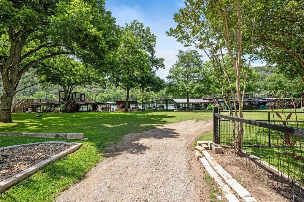 12417 River Bend Austin TX 78732