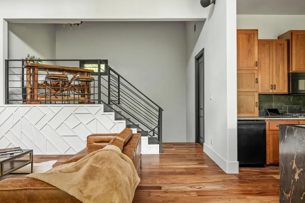 12417 River Bend Austin TX 78732