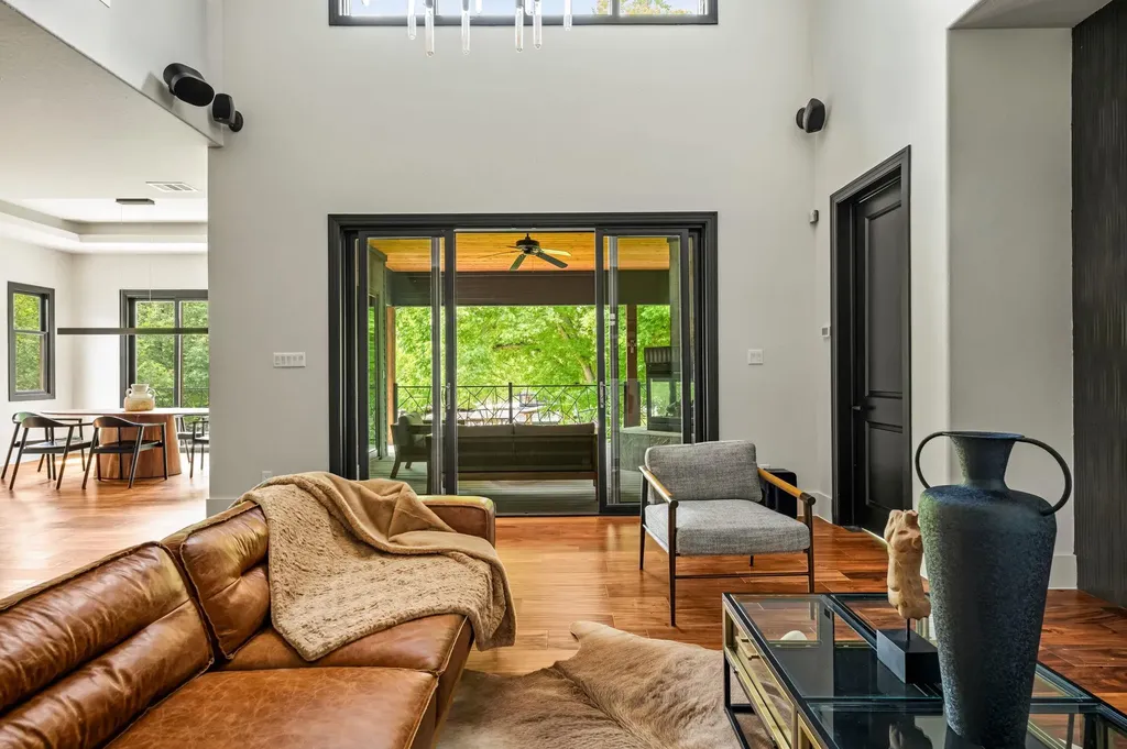 12417 River Bend Austin TX 78732