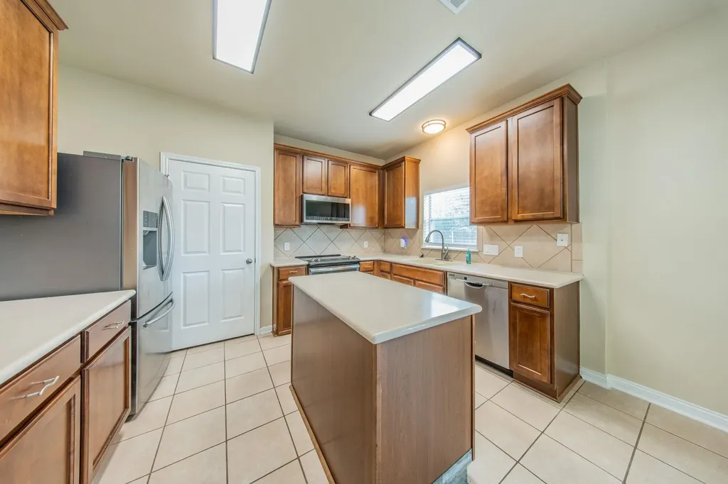 17525 Bridgefarmer Boulevard Pflugerville TX 78660