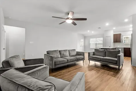 105 Guardian Angel Court Jarrell TX 76537