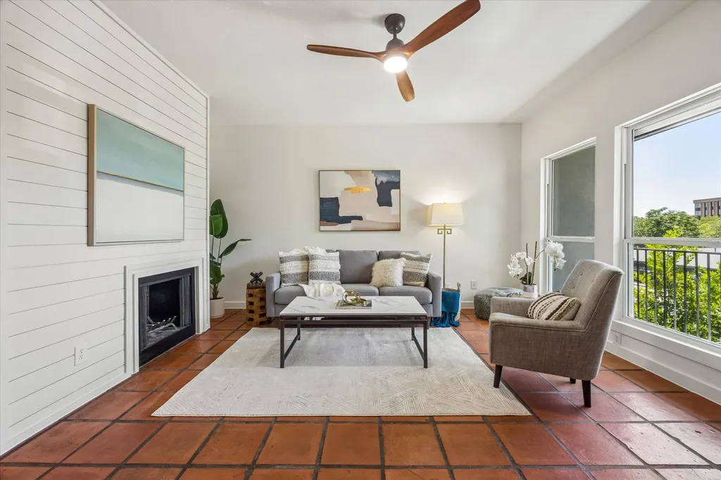 3903 Seiders Avenue Austin TX 78756