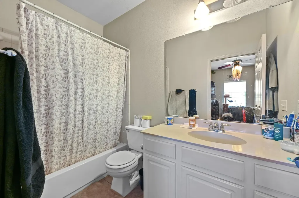 1118 Linden Street Austin TX 78702