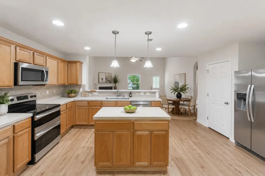 1737 Scenic View Drive Canyon Lake TX 78133
