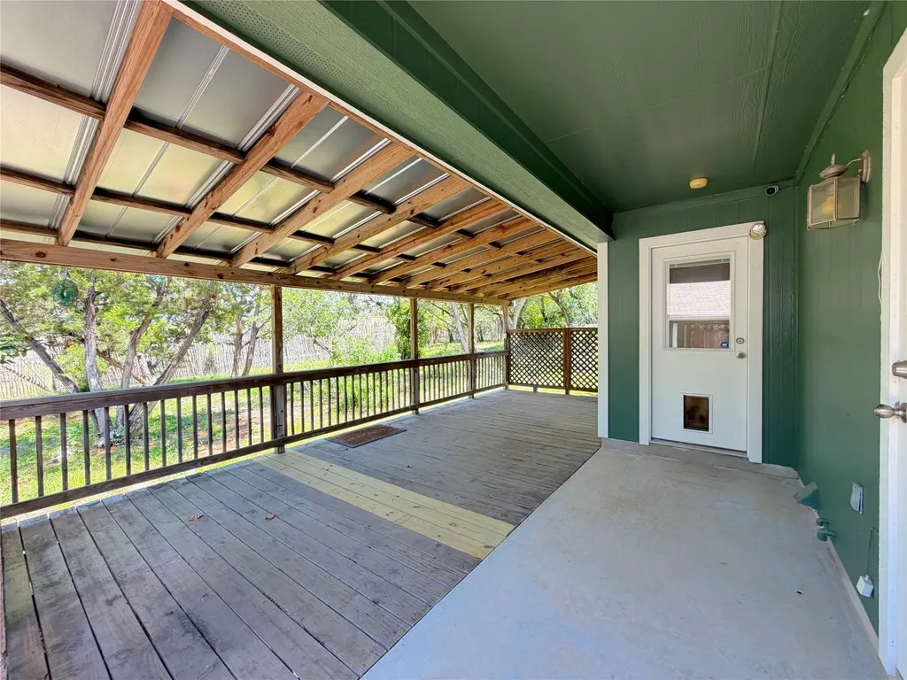 1737 Scenic View Drive Canyon Lake TX 78133