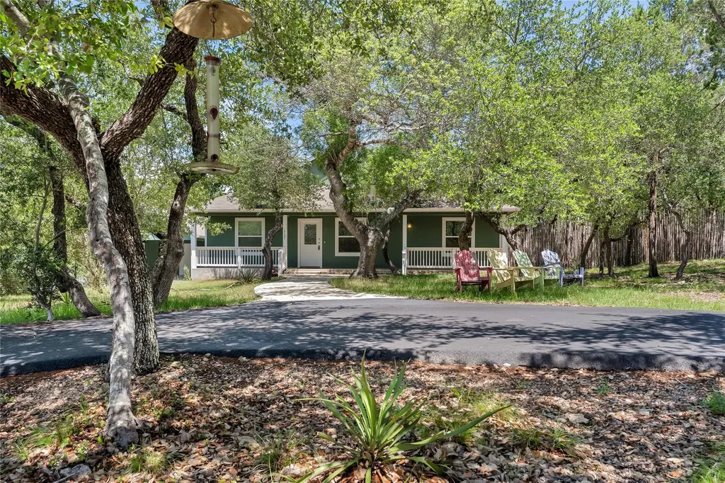 1737 Scenic View Drive Canyon Lake TX 78133