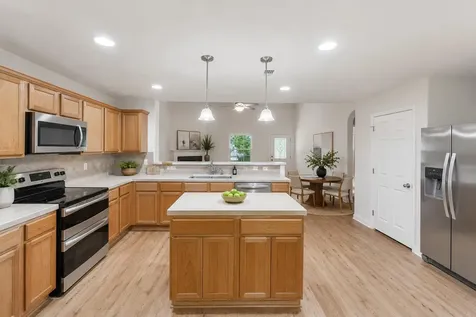 1737 Scenic View Drive Canyon Lake TX 78133