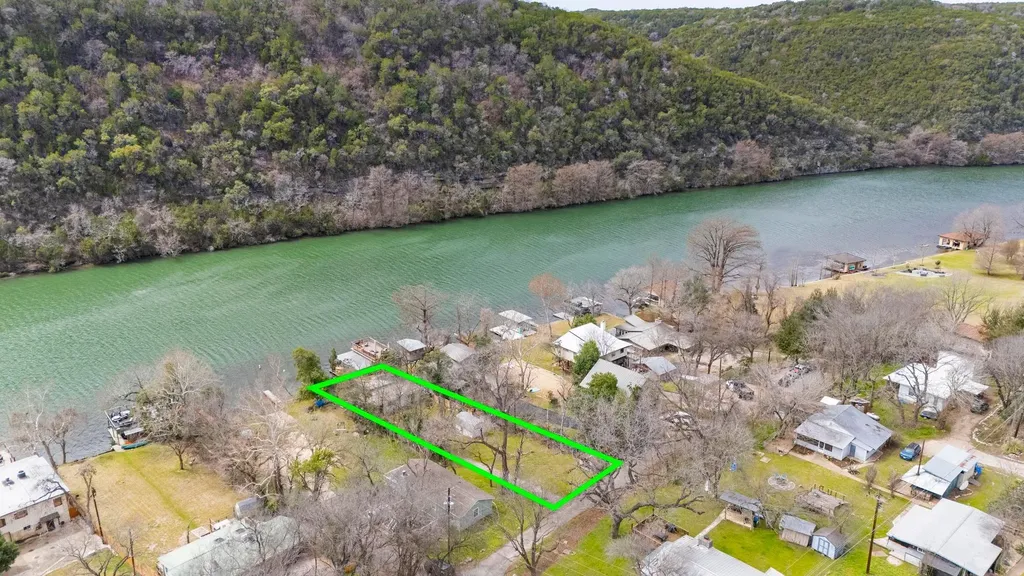 13003 On The Lake Road Austin TX 78732