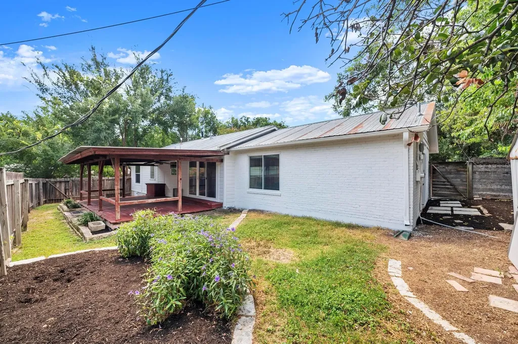 2640 W 45th Street Austin TX 78731