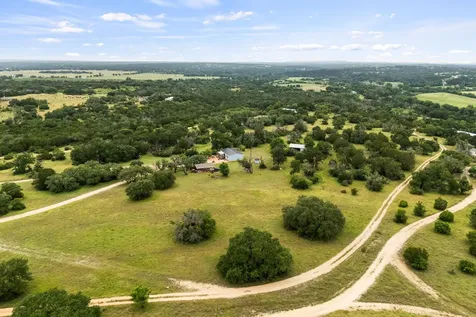 373 Winding River Road Kempner TX 76549