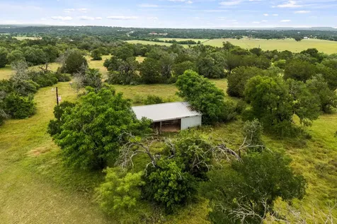 373 Winding River Road Kempner TX 76549