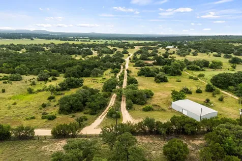 373 Winding River Road Kempner TX 76549