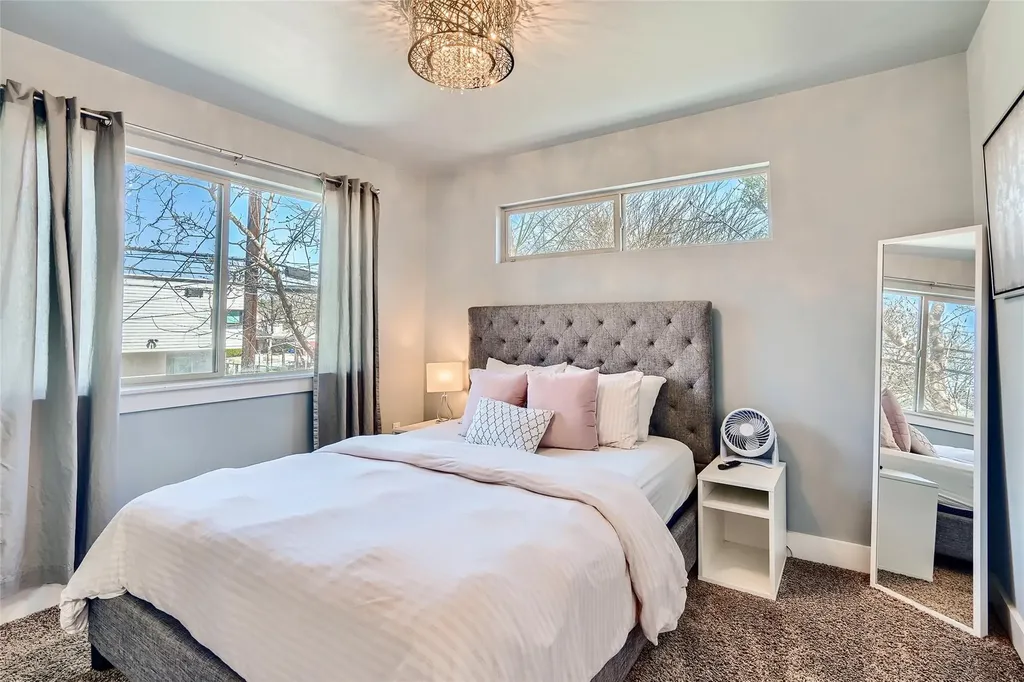 2202 Willow Street Austin TX 78702
